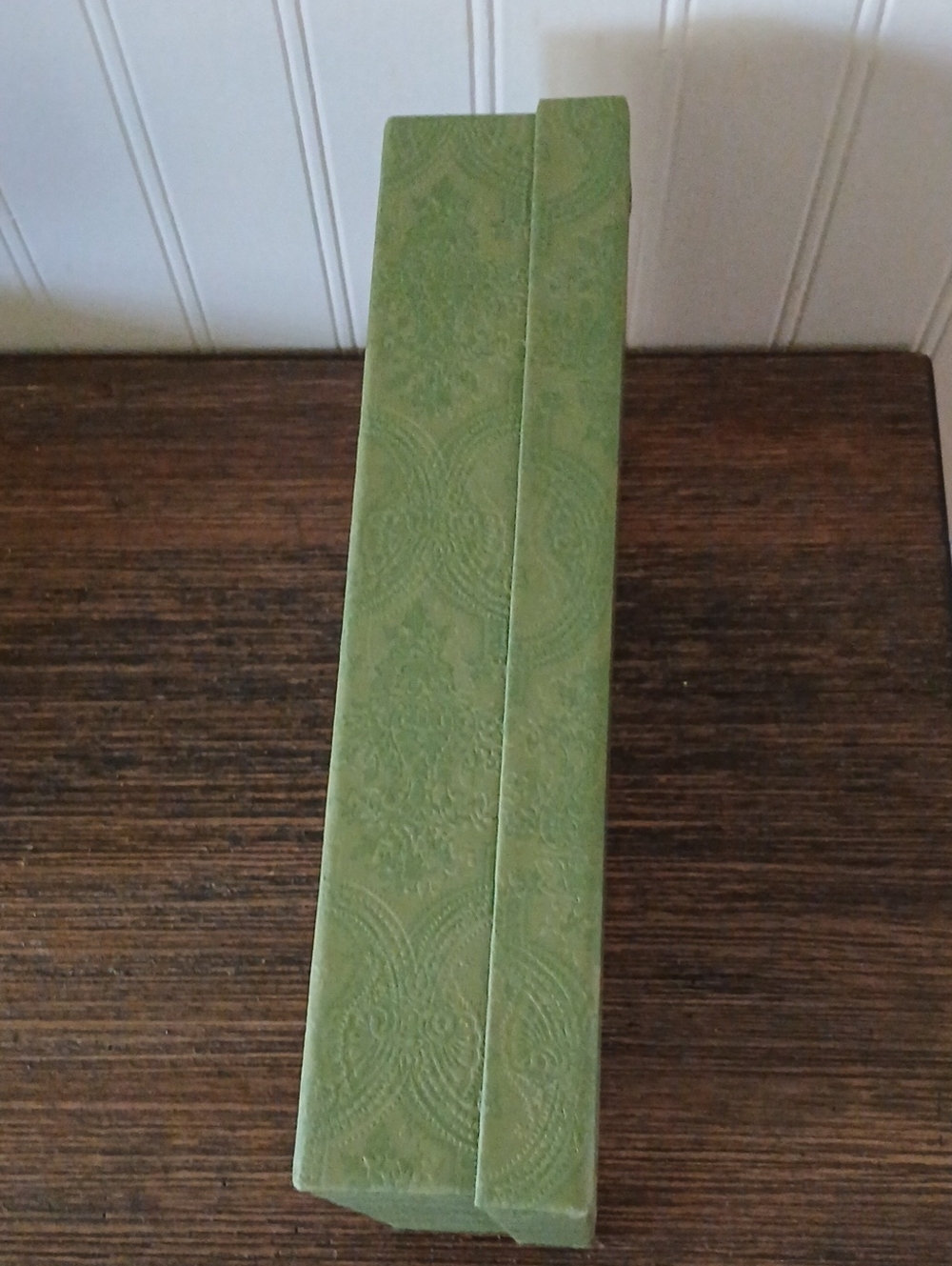 GUCCI Gift Storage Box - Picture 6 of 12